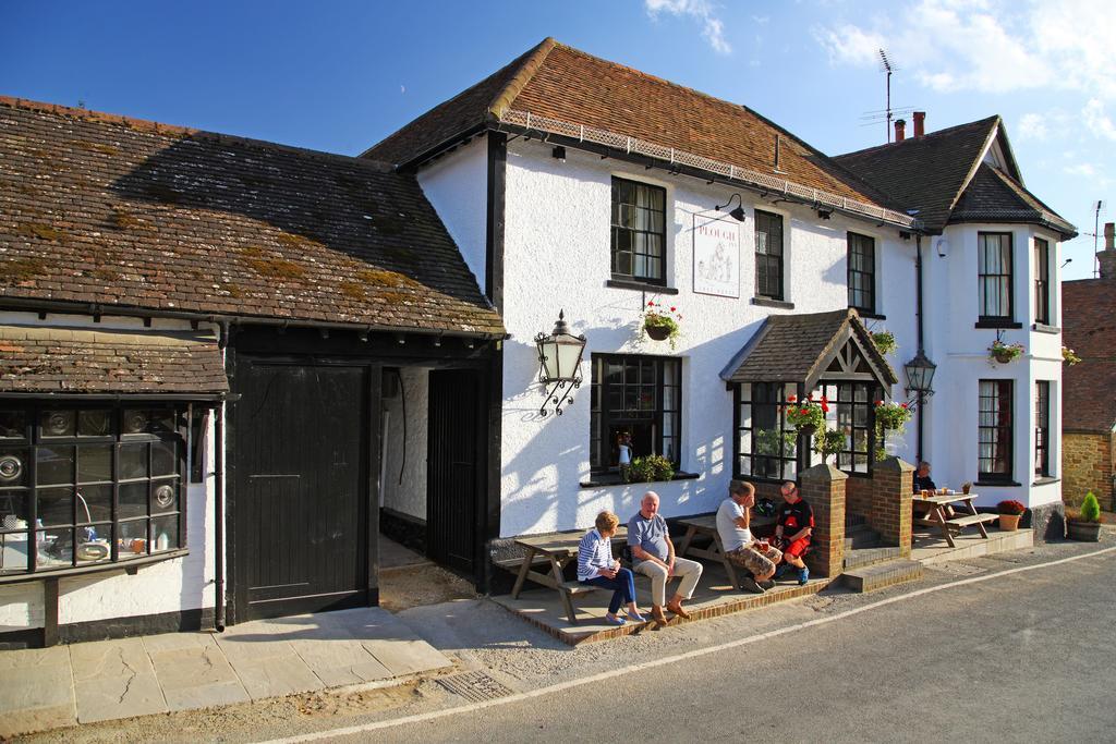 The Plough Inn Dorking Exterior foto