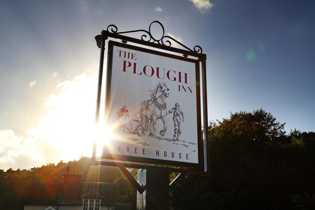 The Plough Inn Dorking Exterior foto